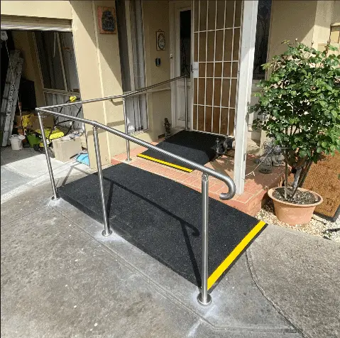 Wheelchair ramp providing accessible home entry